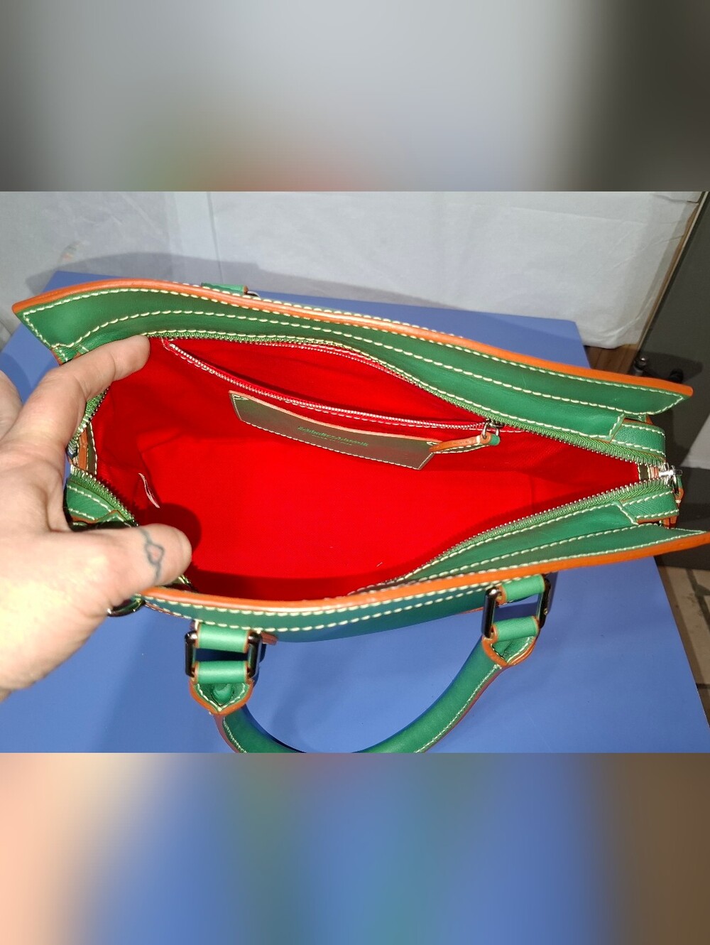 Rare Vintage Dooney & Bourke Gracie Satchel- EUC - Picture 11 of 13